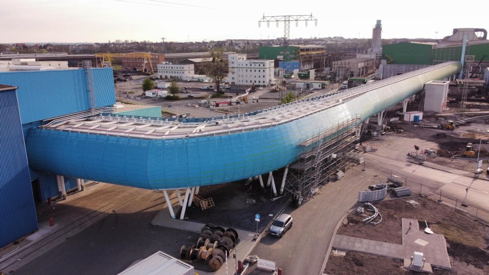 Montaggio struttura rivestimento tunnel convogliatori industriali Riesa (DE)