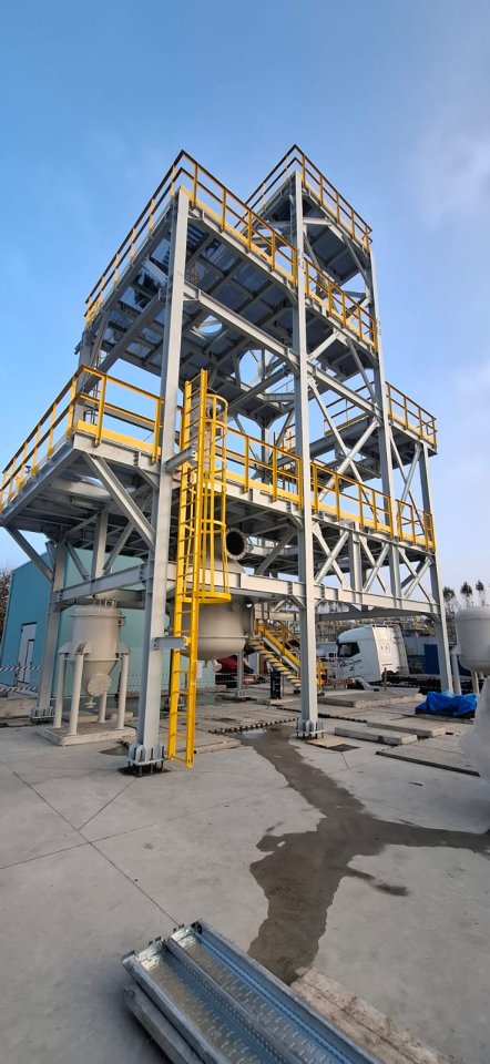 Montaggio rack impianti per sito stoccaggio gas Cornegliano Laudense (IT)