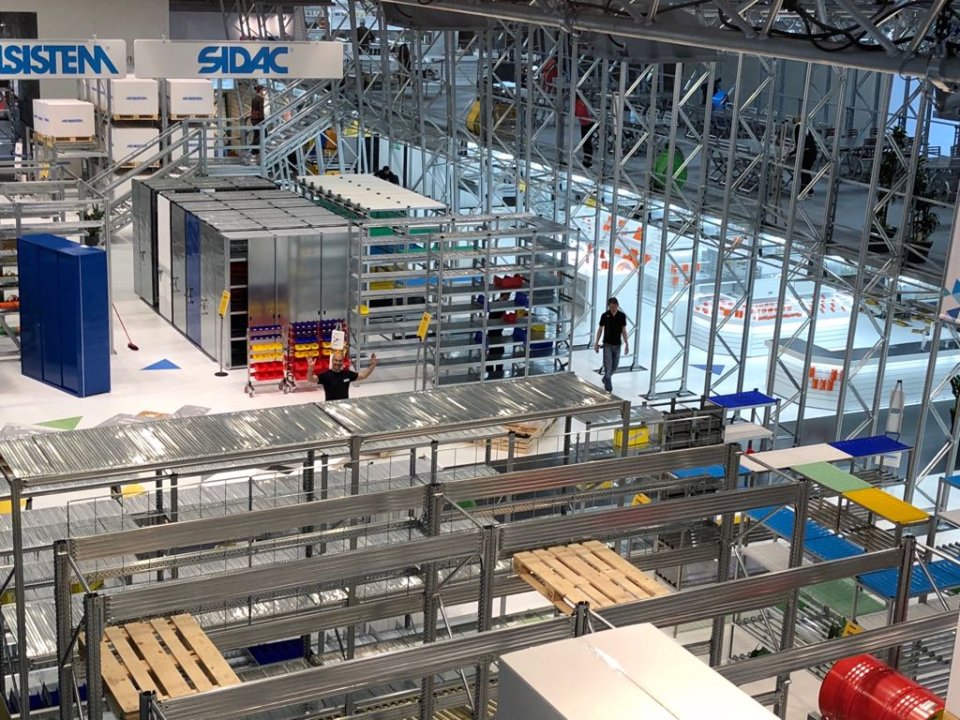 Montaggio e smontaggio stand fieristico Hannover (DE)